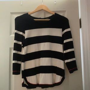 Crew neck Talbots sweater 3/4 sleeve